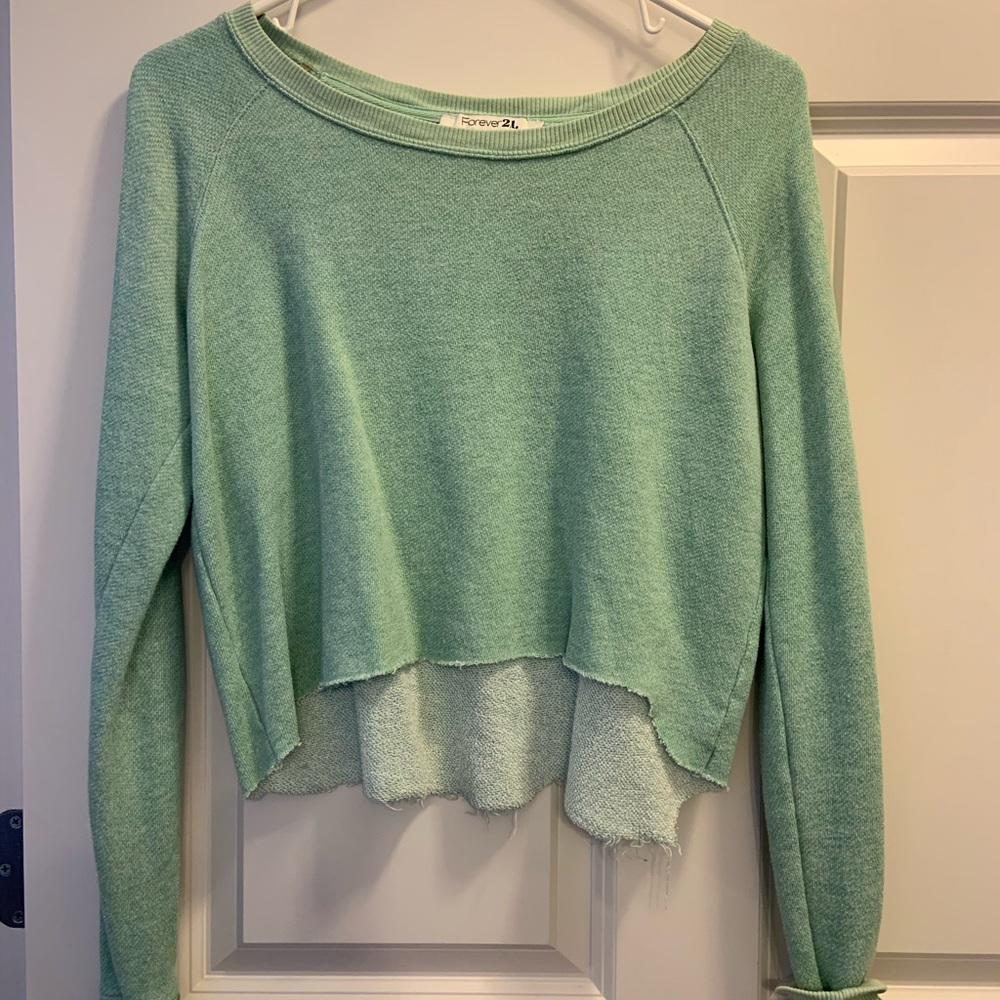 Sweaters - Picture 5 of 8